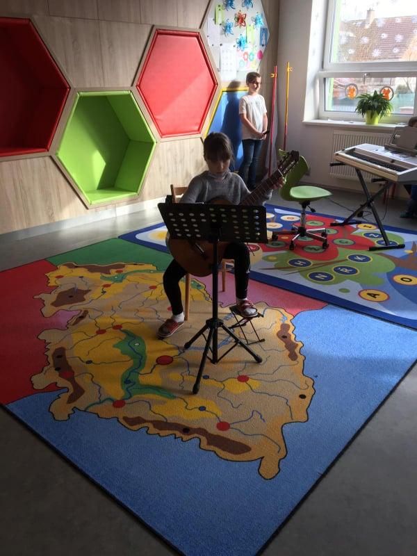 Únor ve škole