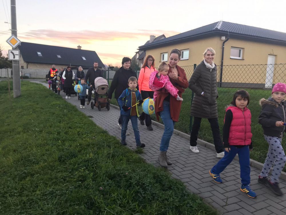 Putování s broučky za červeným jablíčkem - 25.10.2022