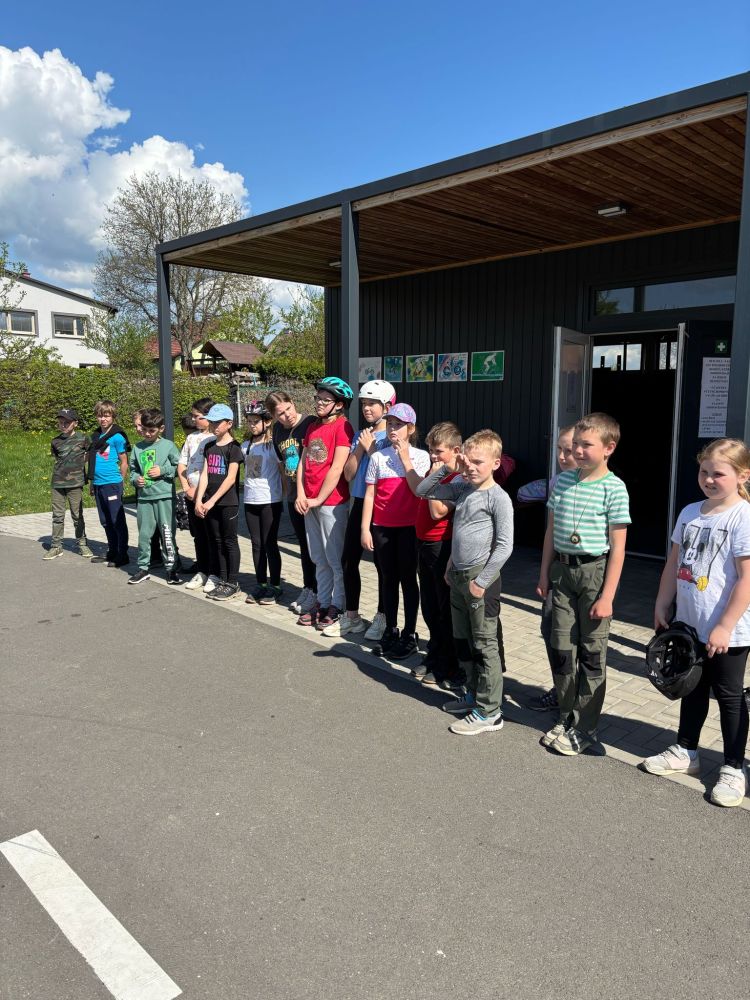 Dopravní hřiště s třeťáky